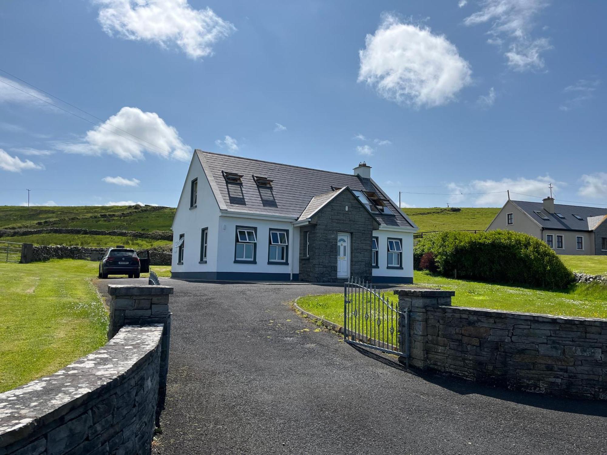 Ocean View Doolin Villa Buitenkant foto