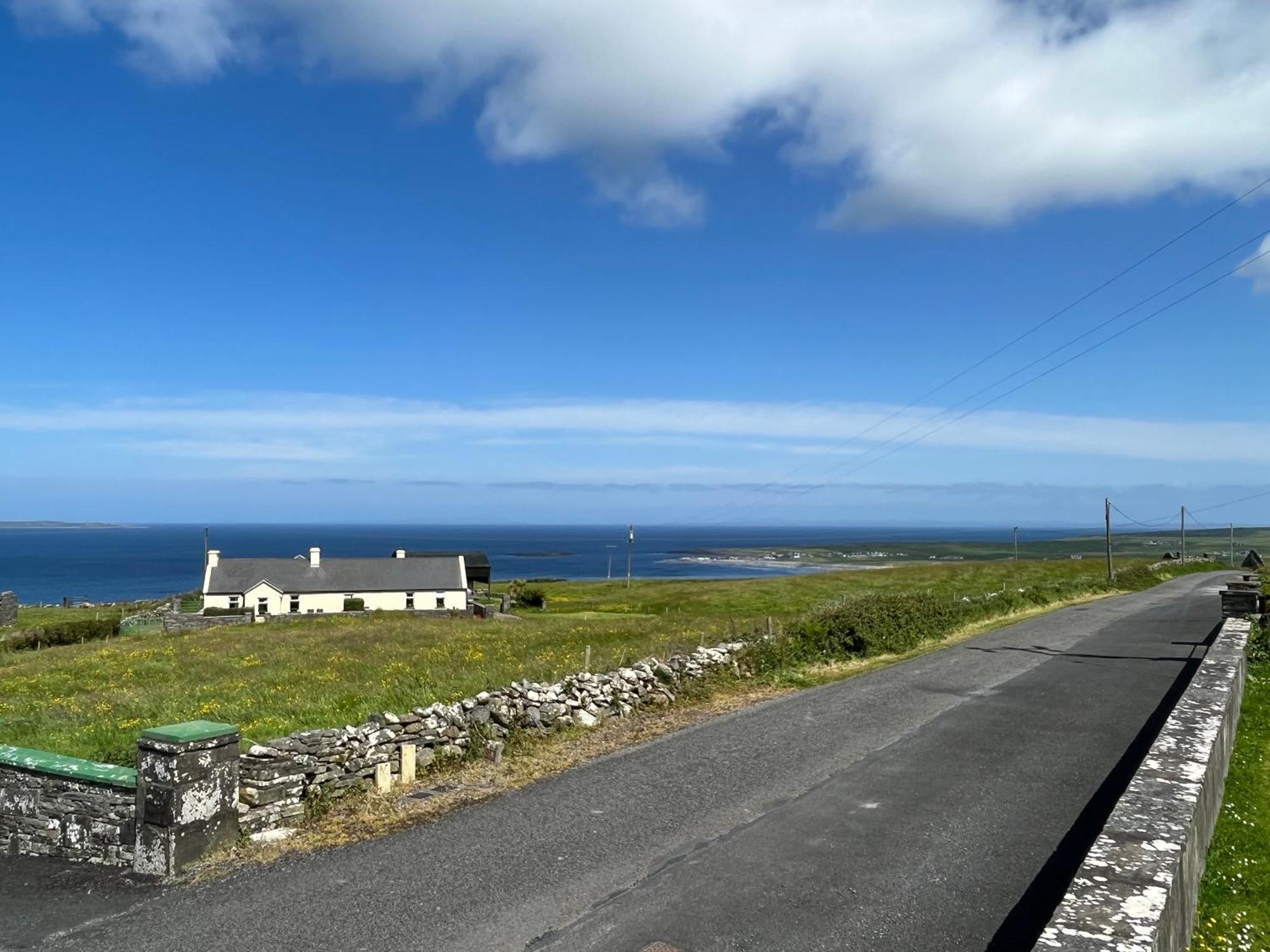 Ocean View Doolin Villa Buitenkant foto